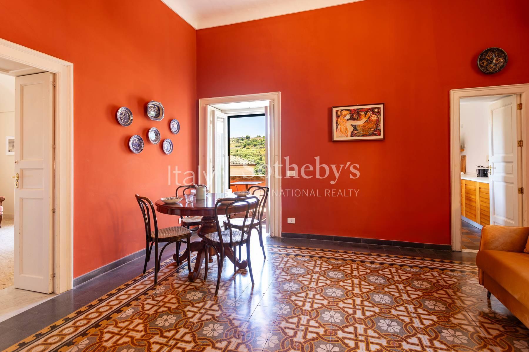 Prestigious residence with terraces in the heart of Ragusa Ibla - 5