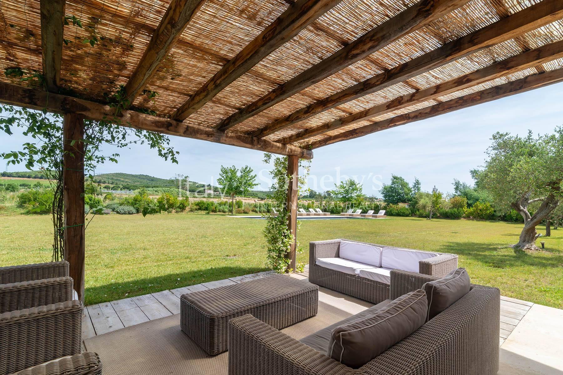 Splendido casale con dépendance e piscina a Capalbio, in vendita, Capalbio | Sotheby’s Realty Italy - 13