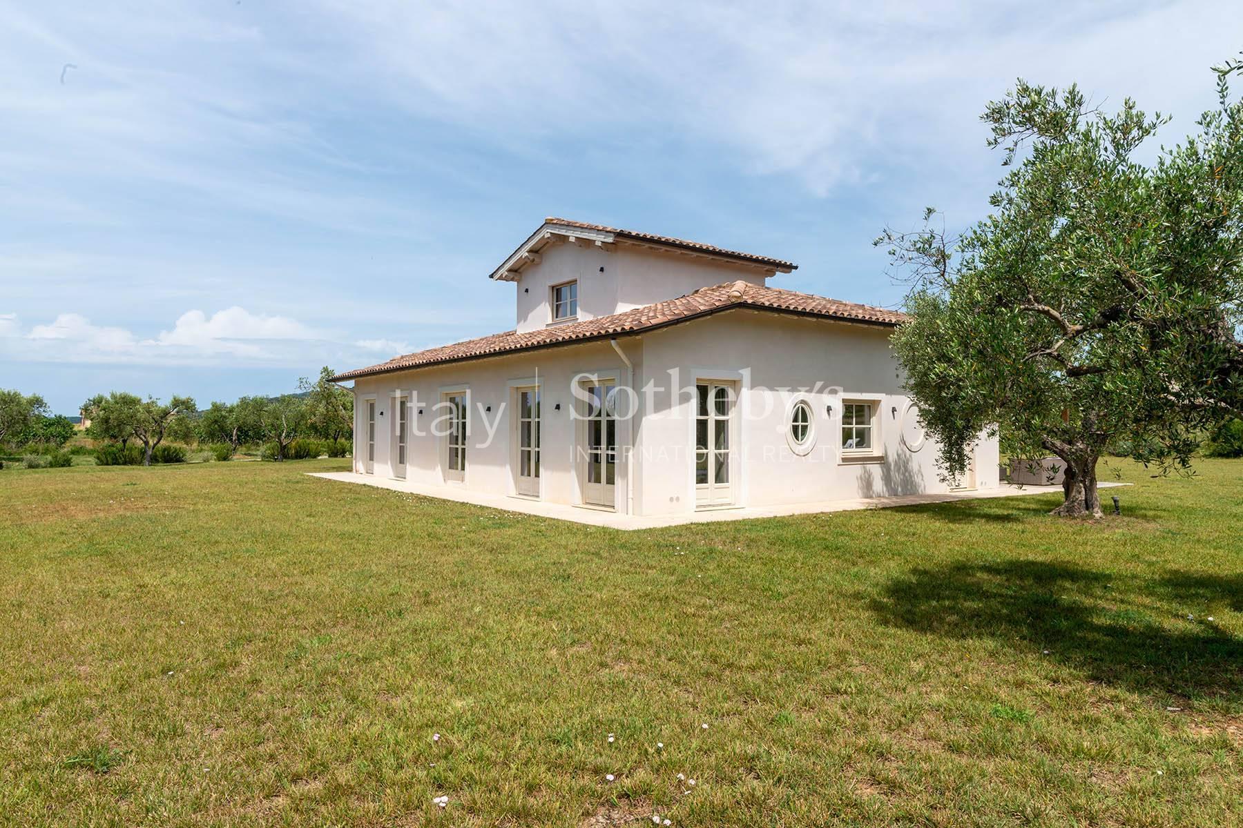Splendido casale con dépendance e piscina a Capalbio, in vendita, Capalbio | Sotheby’s Realty Italy - 19