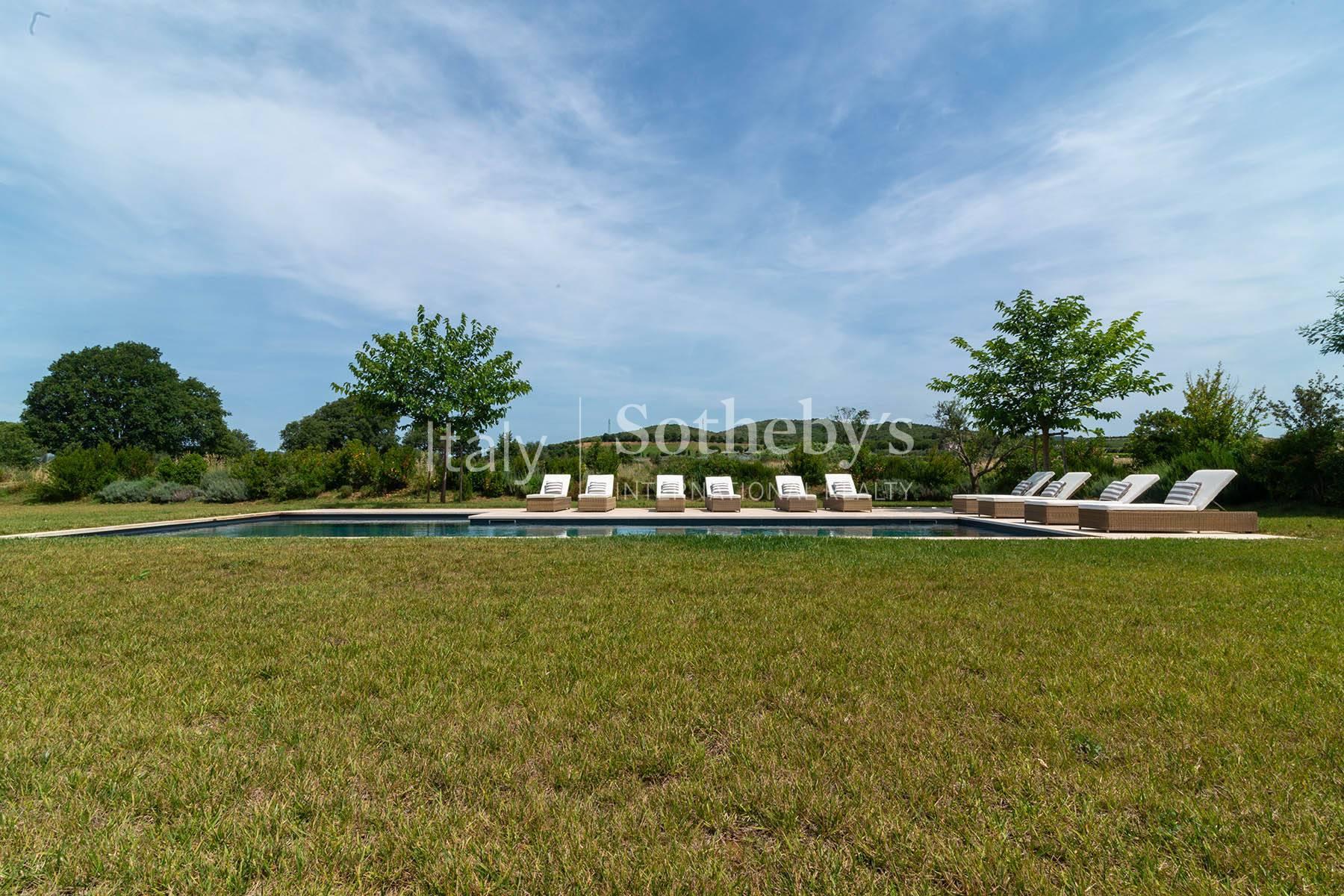 Splendido casale con dépendance e piscina a Capalbio, in vendita, Capalbio | Sotheby’s Realty Italy - 25