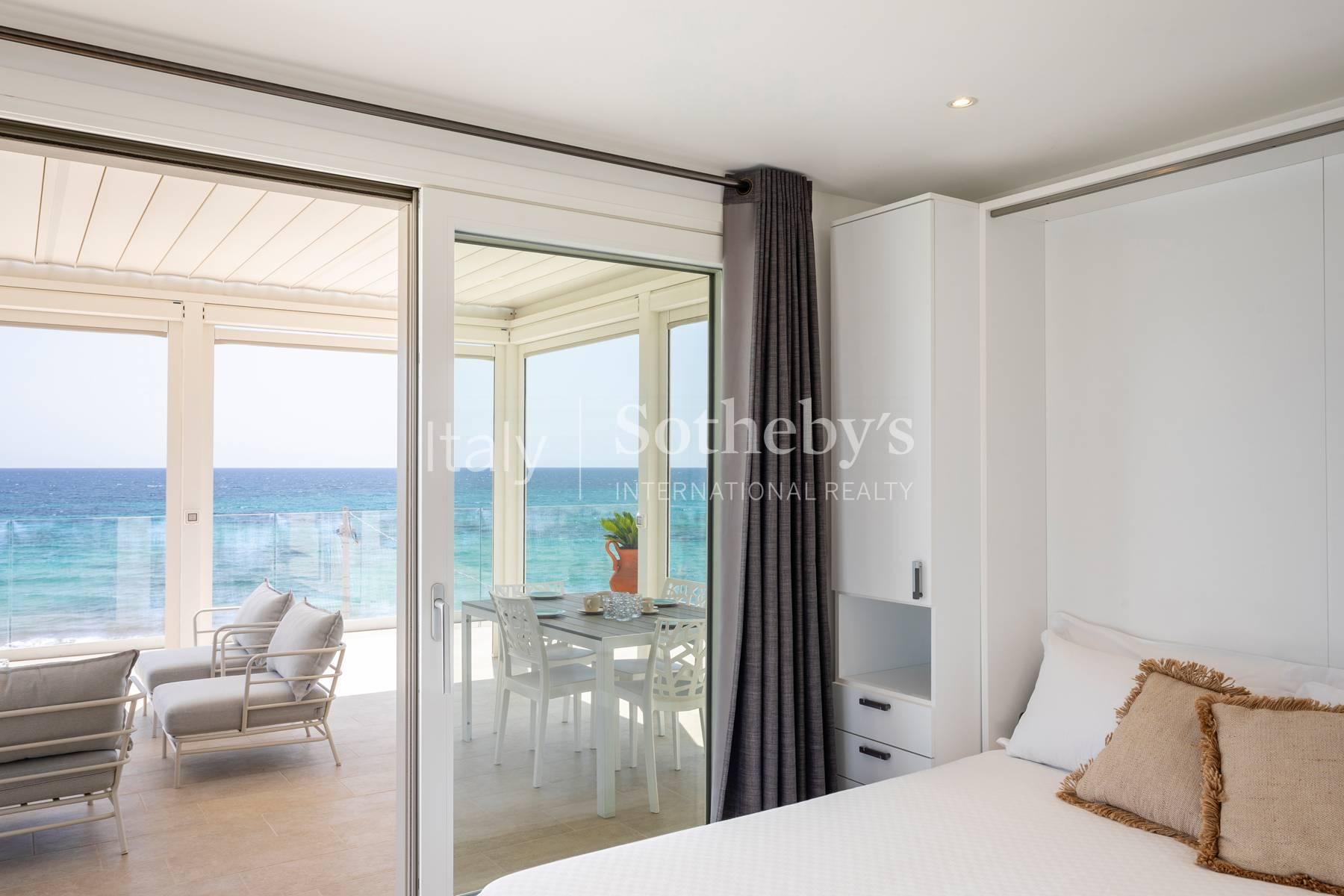 Exclusive and elegant modern villa by the sea - 5