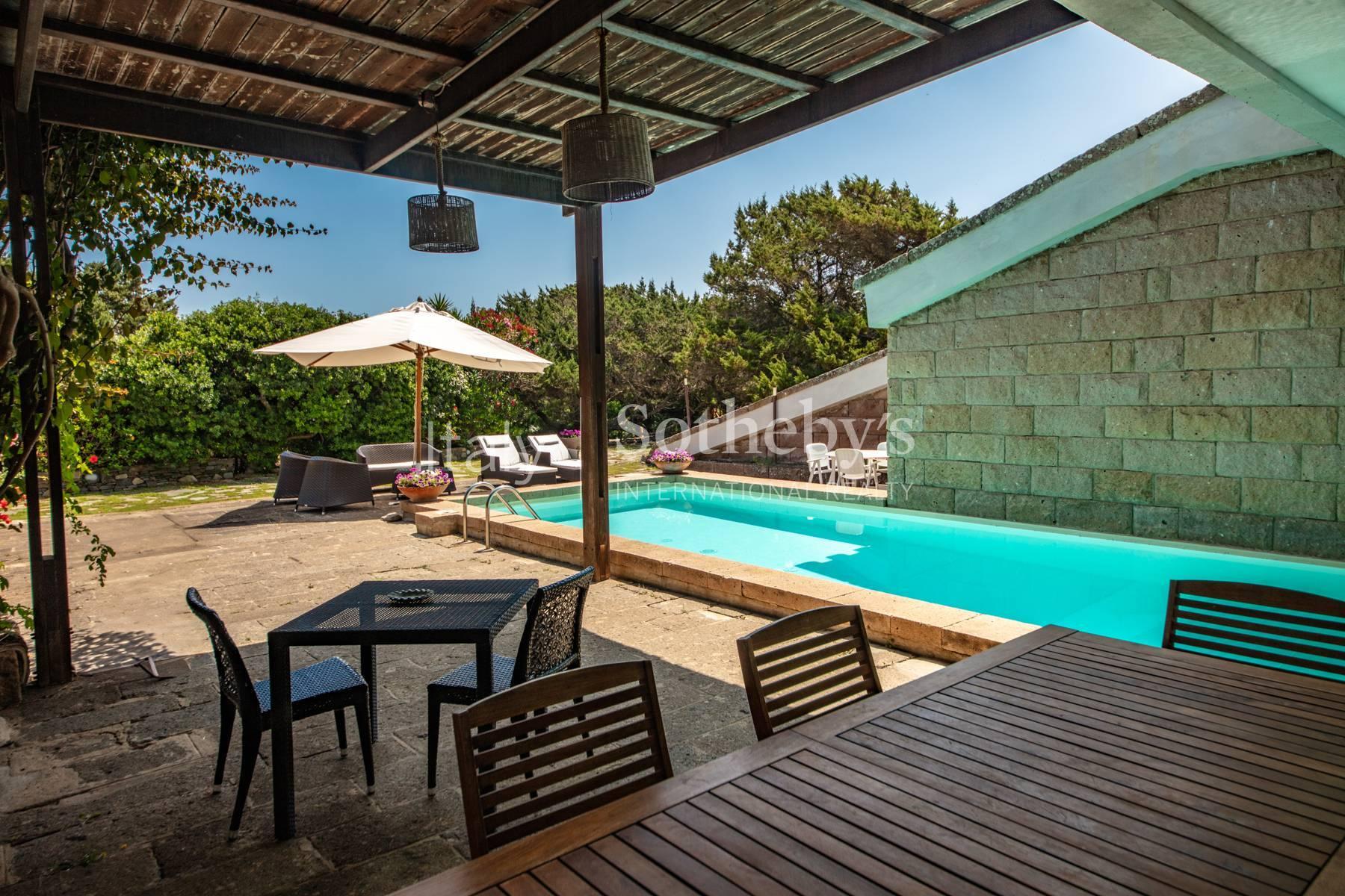 Villa con piscina a due passi dal mare a Stintino, in vendita, Stintino | Sotheby’s Realty Italy - 12