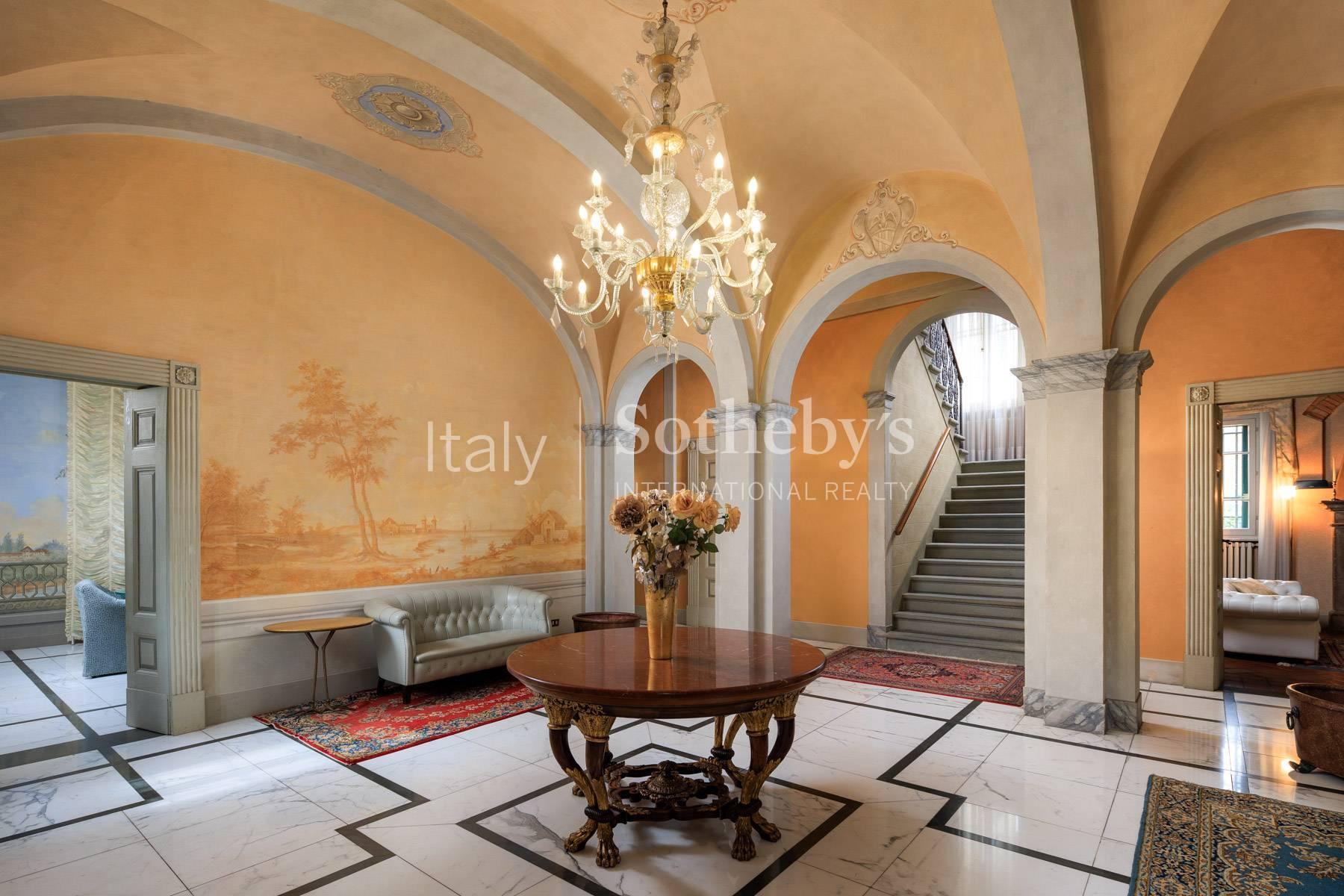 Villa con dépendance e vigneto in Toscana - 7