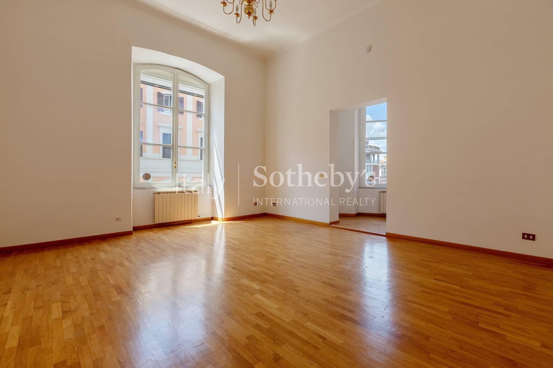 Luminoso appartamento nel quartiere Sallustiano, in vendita, Roma | Sotheby’s Realty Italy - 3