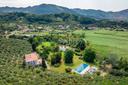 Elegante villa toscana con piscina, laghetto e dépandance, in vendita, Massarosa | Sotheby’s Realty Italy - 23