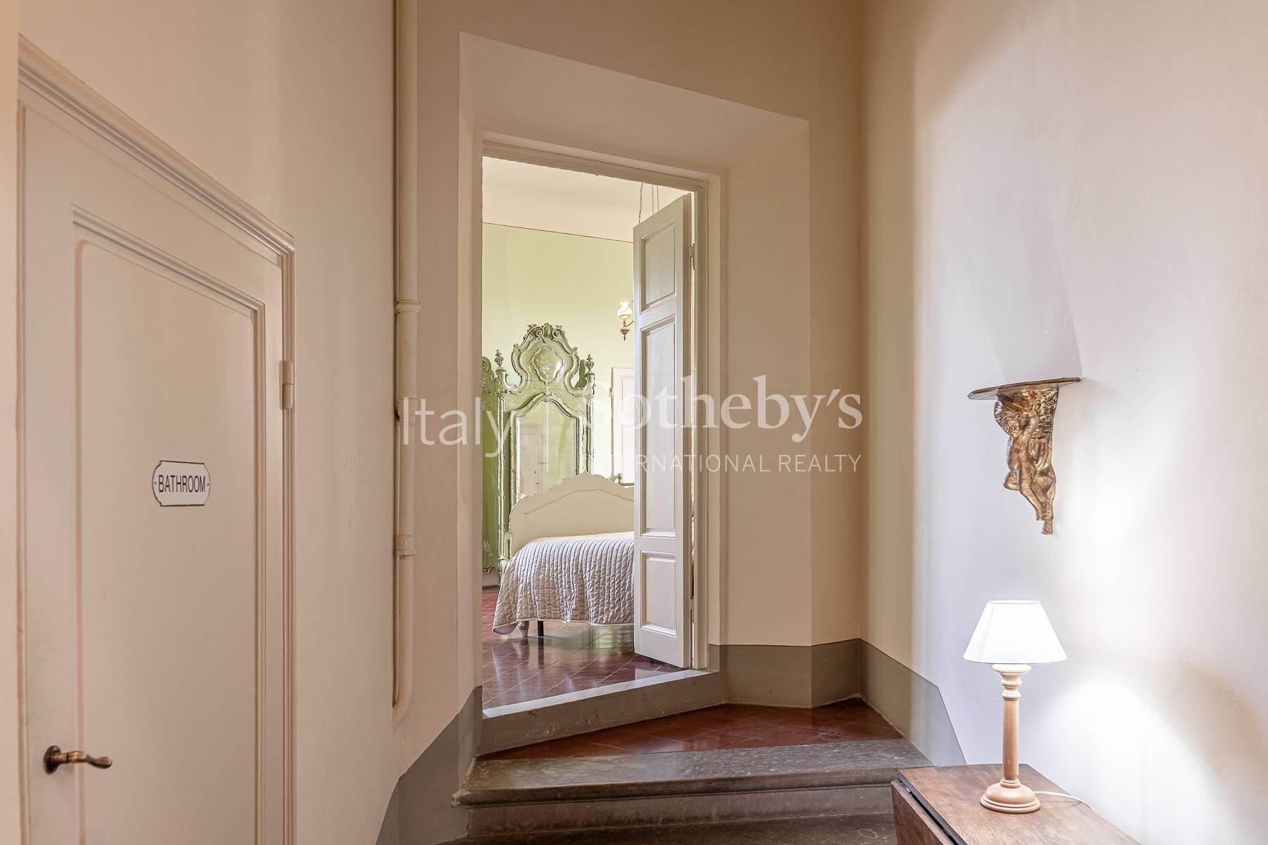 Storica villa maestosa con vista mozzafiato sulla campagna fiorentina, in vendita, Borgo San Lorenzo | Sotheby’s Realty Italy - 17