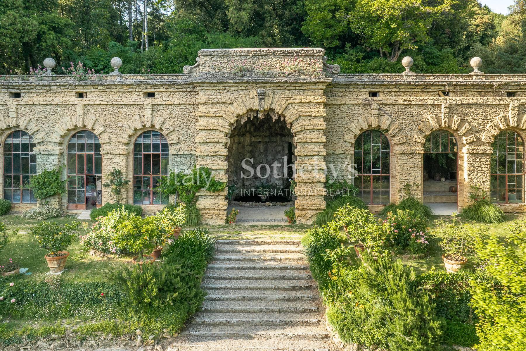 Storica villa maestosa con vista mozzafiato sulla campagna fiorentina, in vendita, Borgo San Lorenzo | Sotheby’s Realty Italy - 9