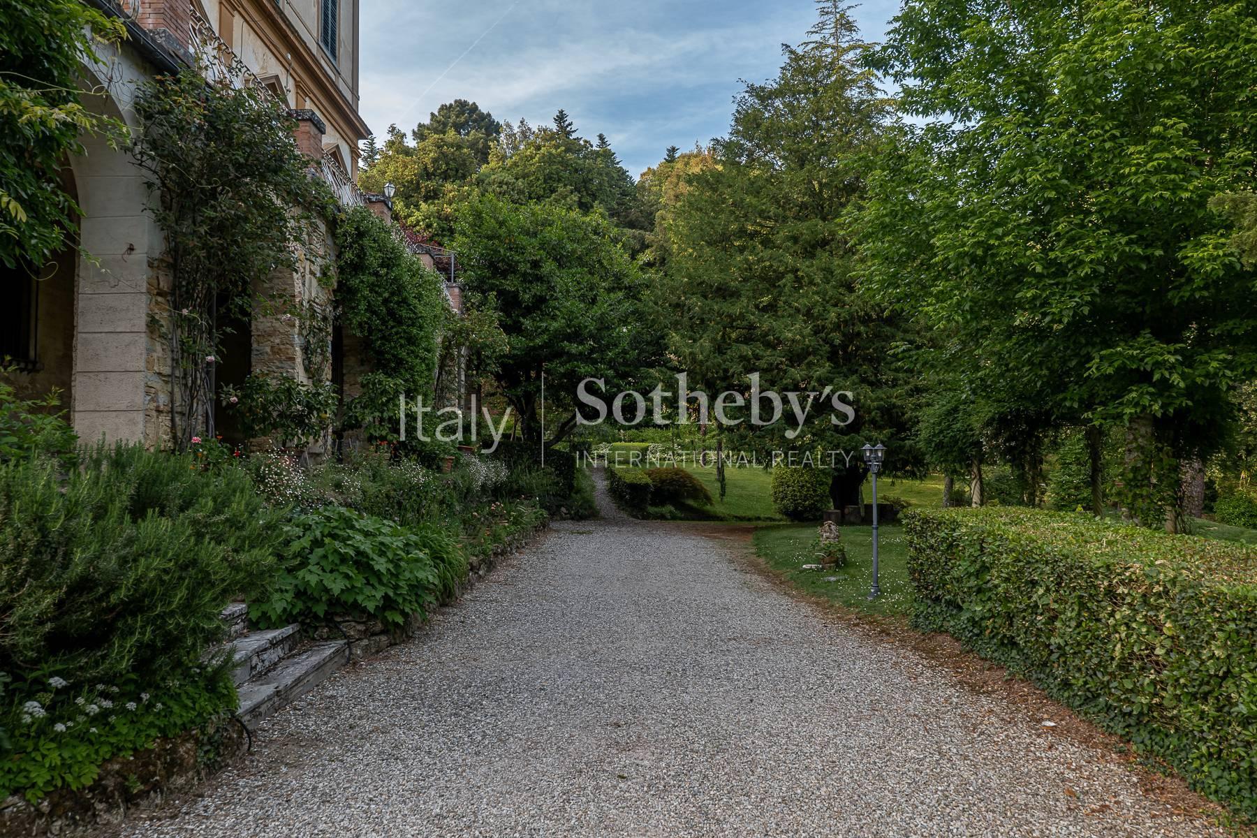 Storica villa maestosa con vista mozzafiato sulla campagna fiorentina, in vendita, Borgo San Lorenzo | Sotheby’s Realty Italy - 29