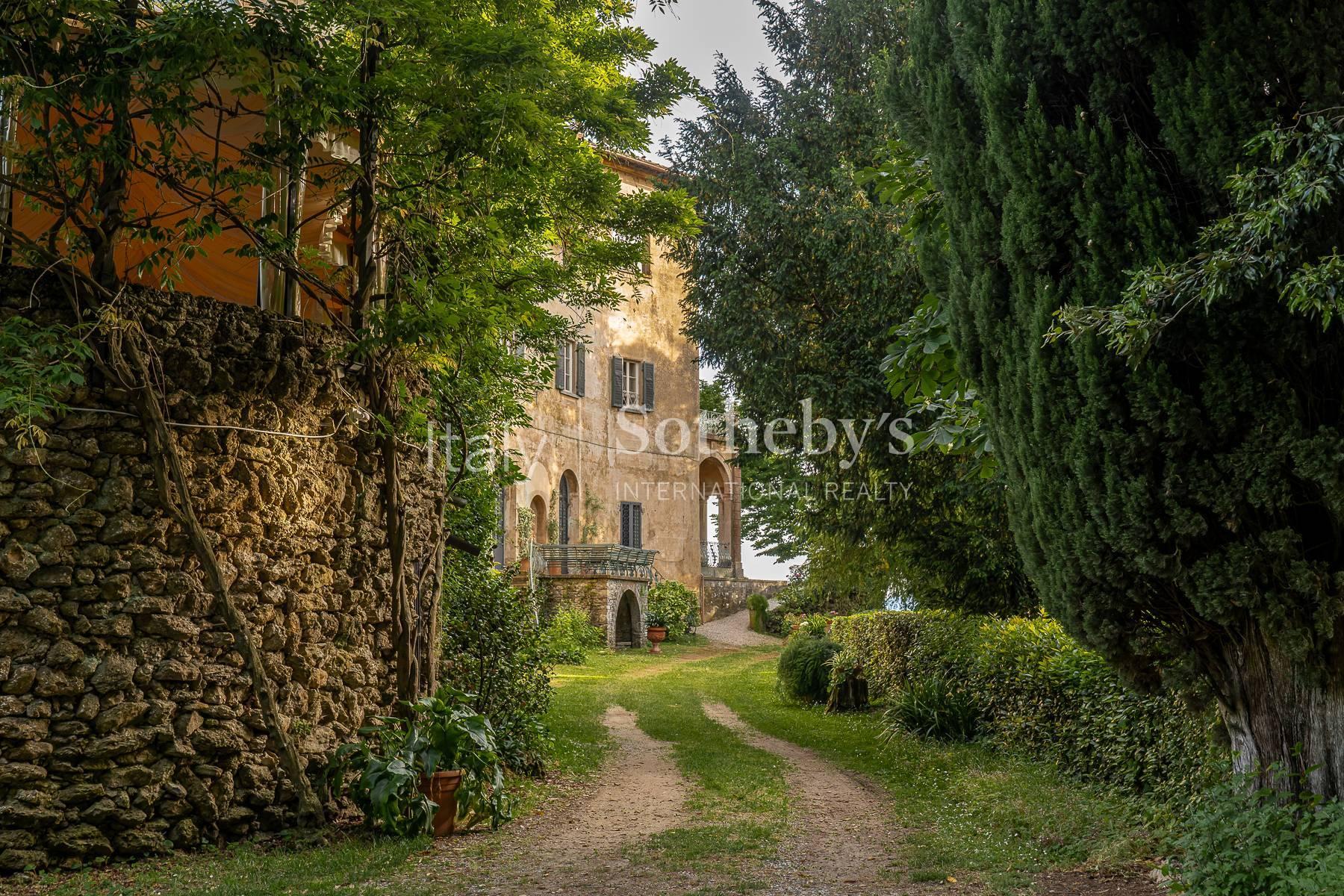 Storica villa maestosa con vista mozzafiato sulla campagna fiorentina, in vendita, Borgo San Lorenzo | Sotheby’s Realty Italy - 34