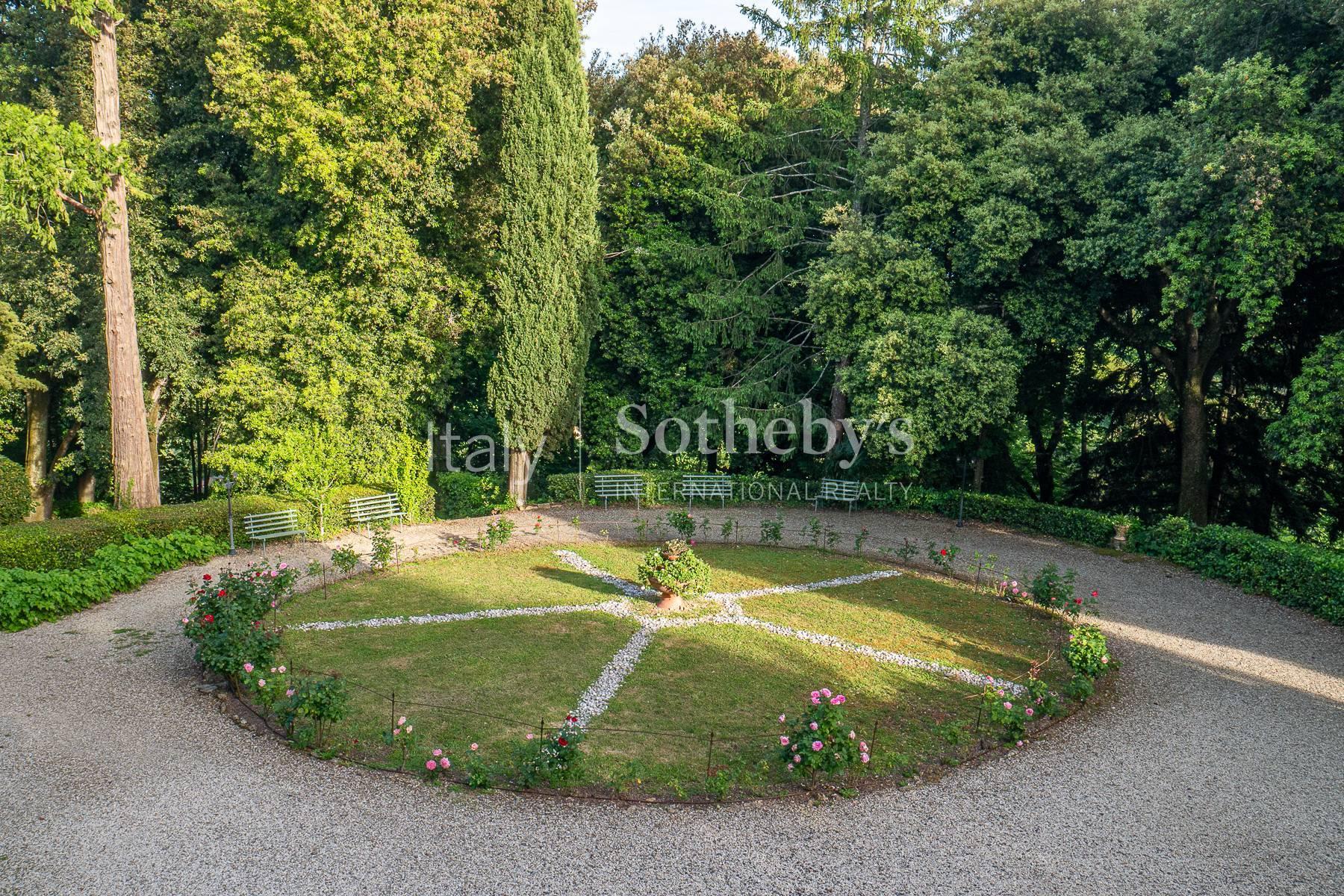 Storica villa maestosa con vista mozzafiato sulla campagna fiorentina, in vendita, Borgo San Lorenzo | Sotheby’s Realty Italy - 39