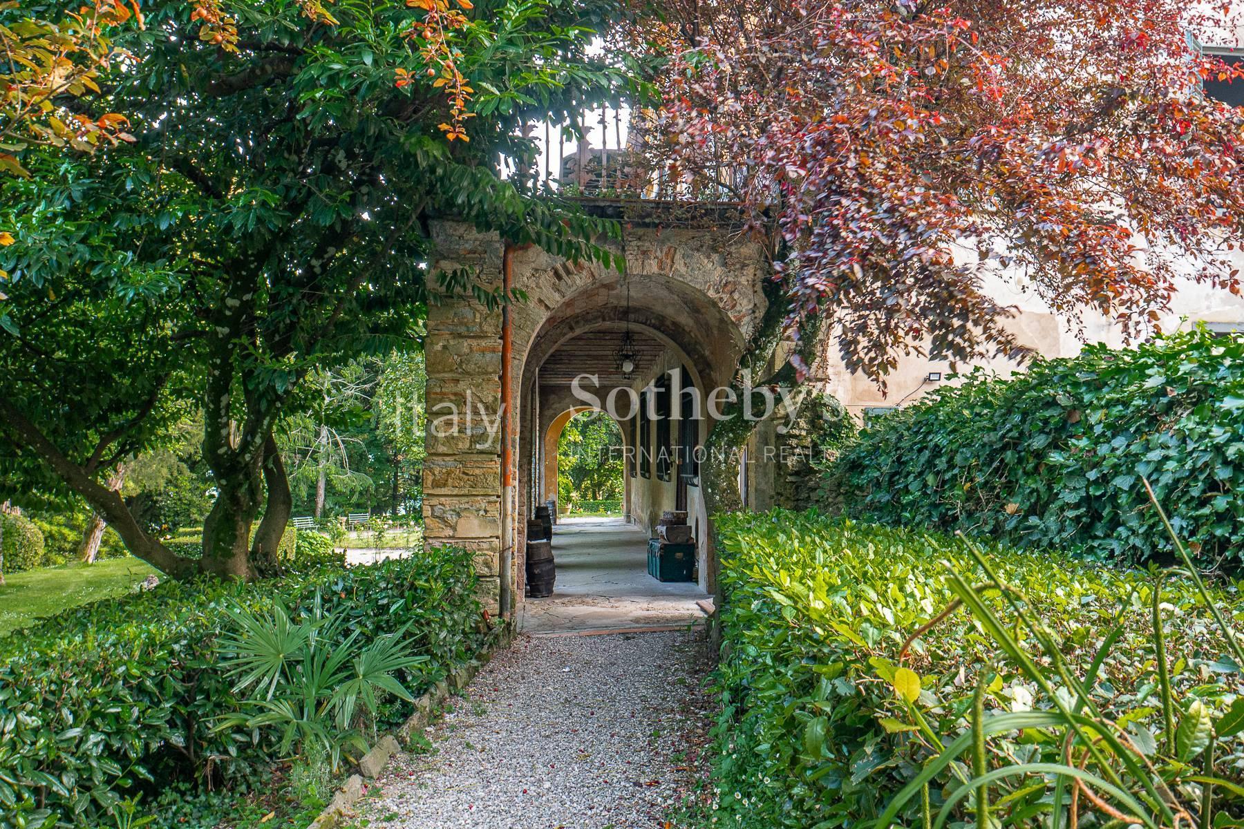 Storica villa maestosa con vista mozzafiato sulla campagna fiorentina, in vendita, Borgo San Lorenzo | Sotheby’s Realty Italy - 41