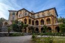 Storica villa maestosa con vista mozzafiato sulla campagna fiorentina, in vendita, Borgo San Lorenzo | Sotheby’s Realty Italy - 1