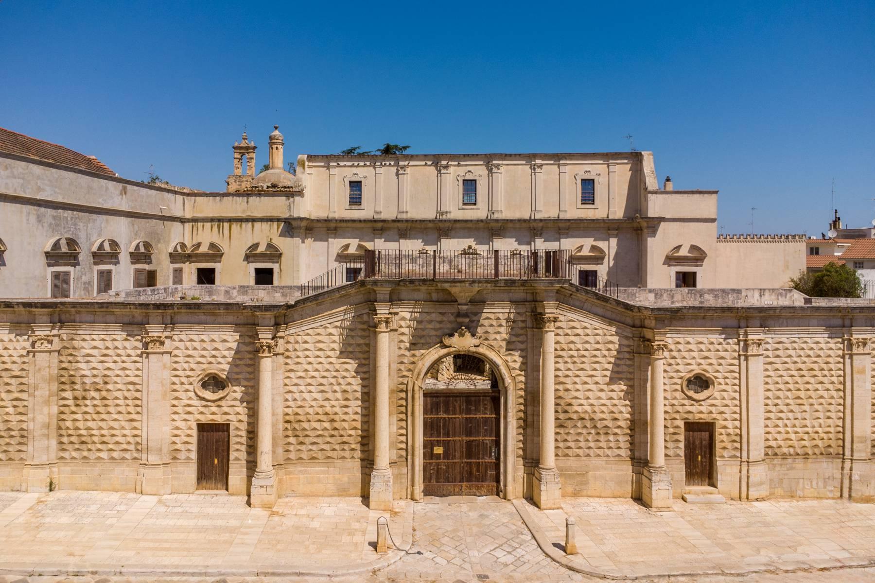 Palazzo Baronale con giardini in antico borgo - 1