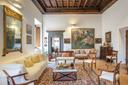 Dimora nobiliare nel borgo storico di Bracciano, in vendita, Bracciano | Sotheby’s Realty Italy - 1