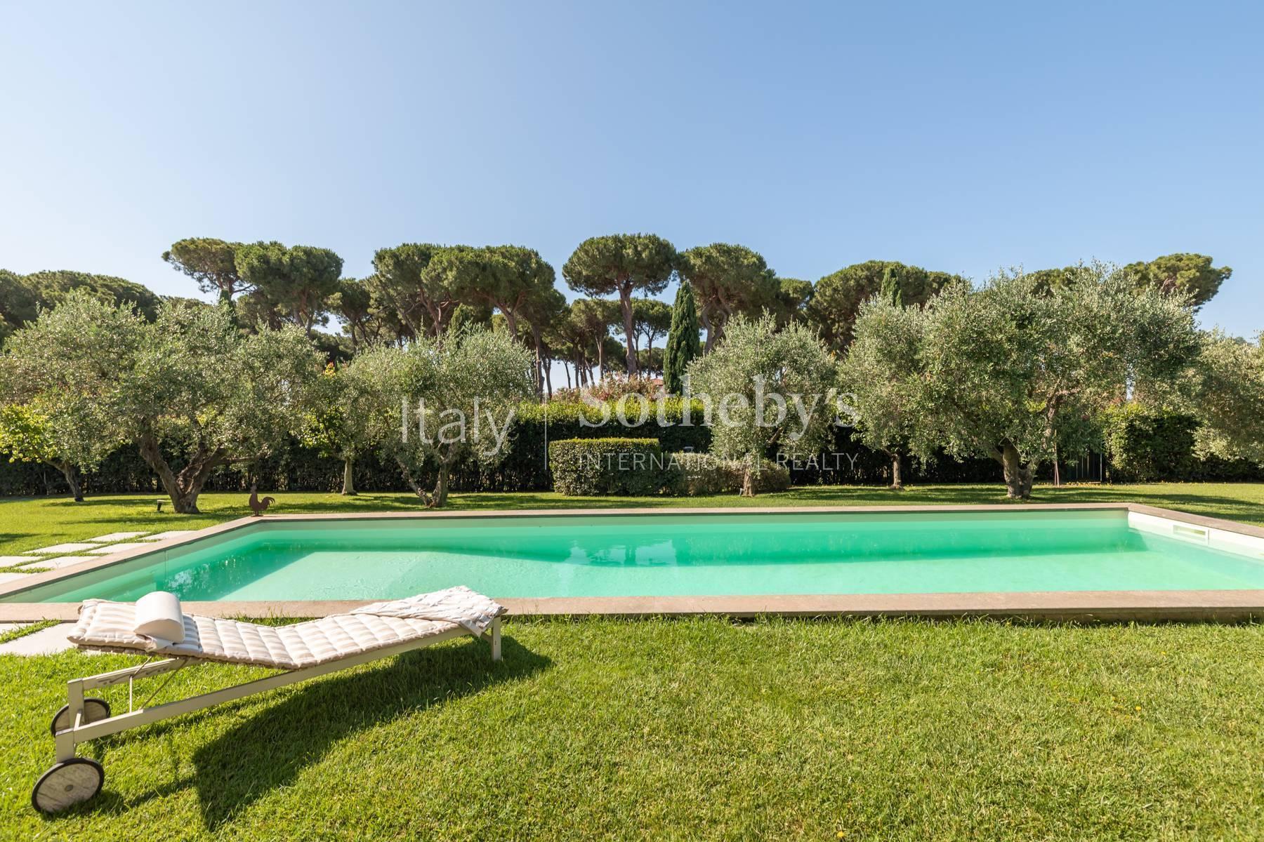 Villa with Stunning Pool and Private Park - 3