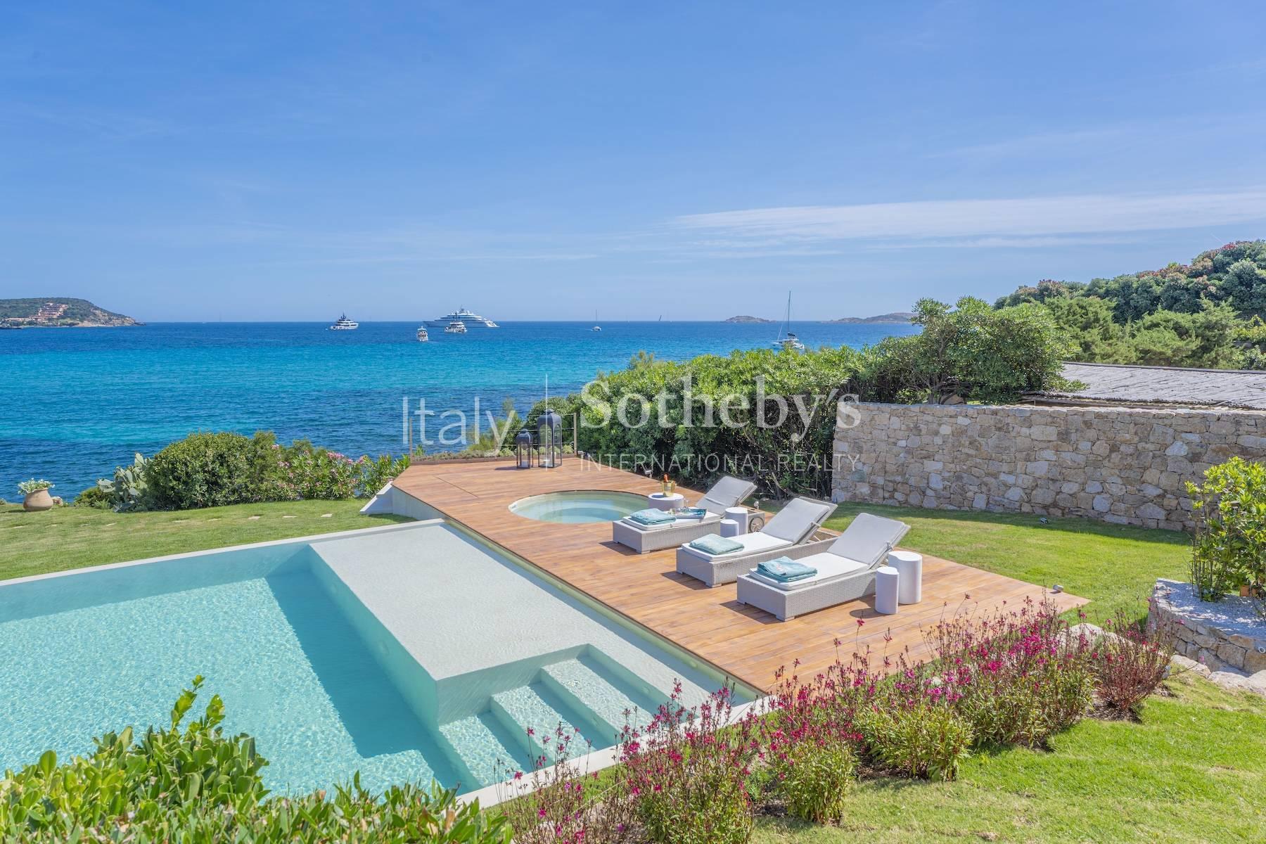 Blue Dream - Spectacular waterfront villa on the Piccolo Pevero