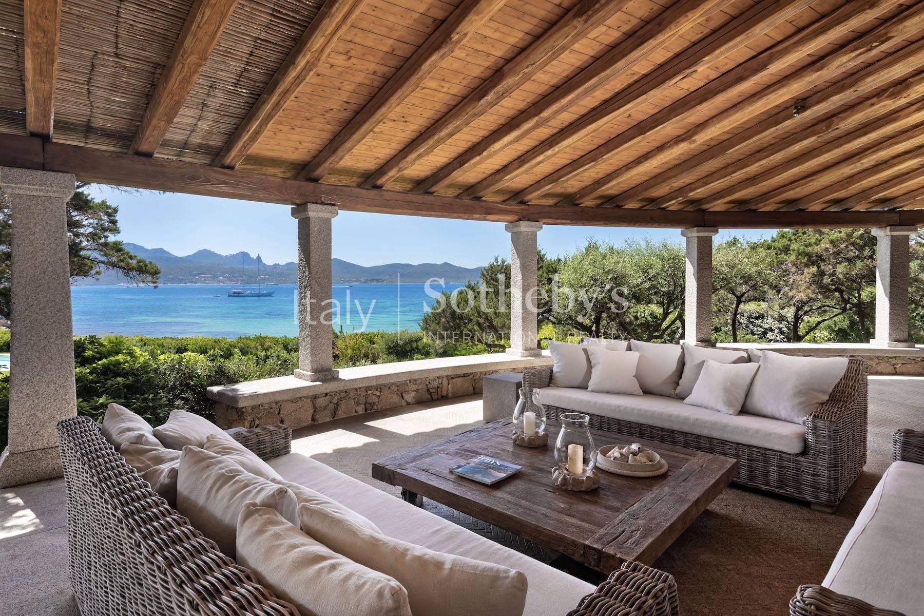 Timeless Waterfront Elegance - 2