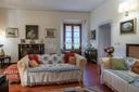 Elegante casa colonica con vista panoramica, in vendita, Capannori | Sotheby’s Realty Italy - 14