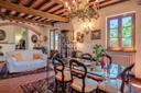Elegante casa colonica con vista panoramica, in vendita, Capannori | Sotheby’s Realty Italy - 15