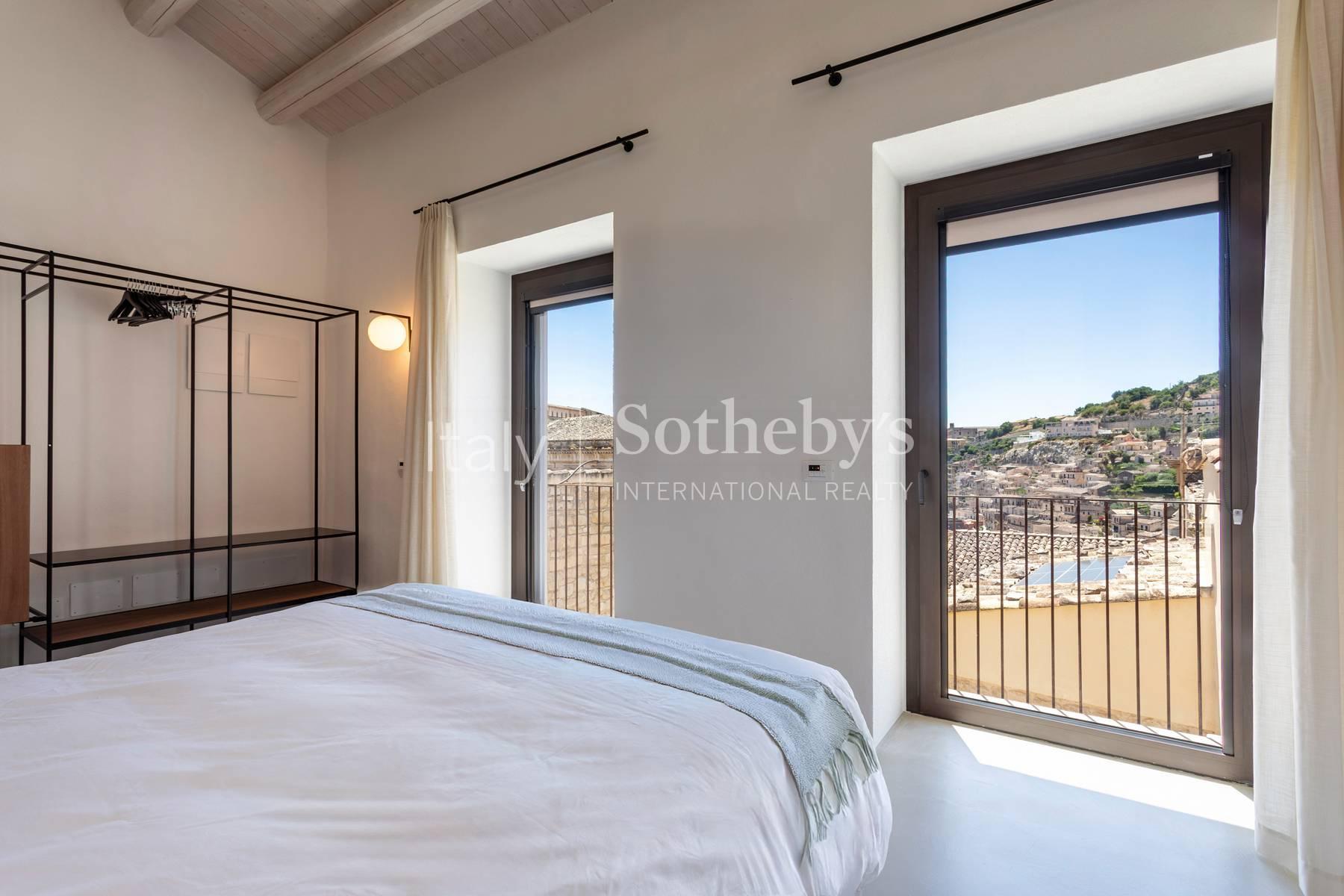 Casa indipendente con piscina nel centro storico di Modica, in vendita, Modica | Sotheby’s Realty Italy - 20