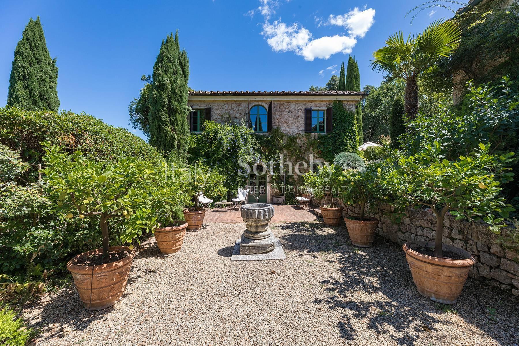 Elegant countryside estate close to Siena - 3