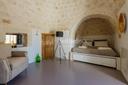 Autentici trulli con terreno panoramico nella Valle d'Itria, in vendita, Ceglie Messapica | Sotheby’s Realty Italy - 8