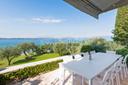 Splendida villa fronte lago con dépendance e piscina, in vendita, Sirmione | Sotheby’s Realty Italy - 4