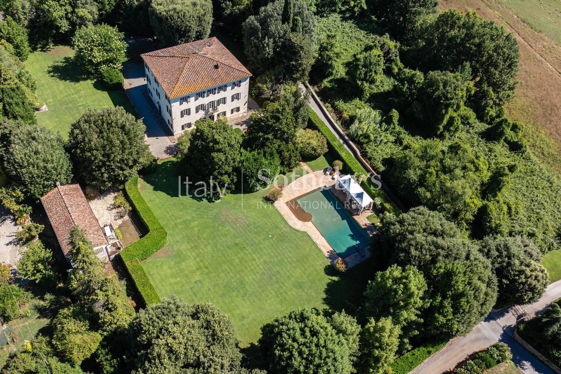 Villa storica con parco e piscina a Lucca - 2