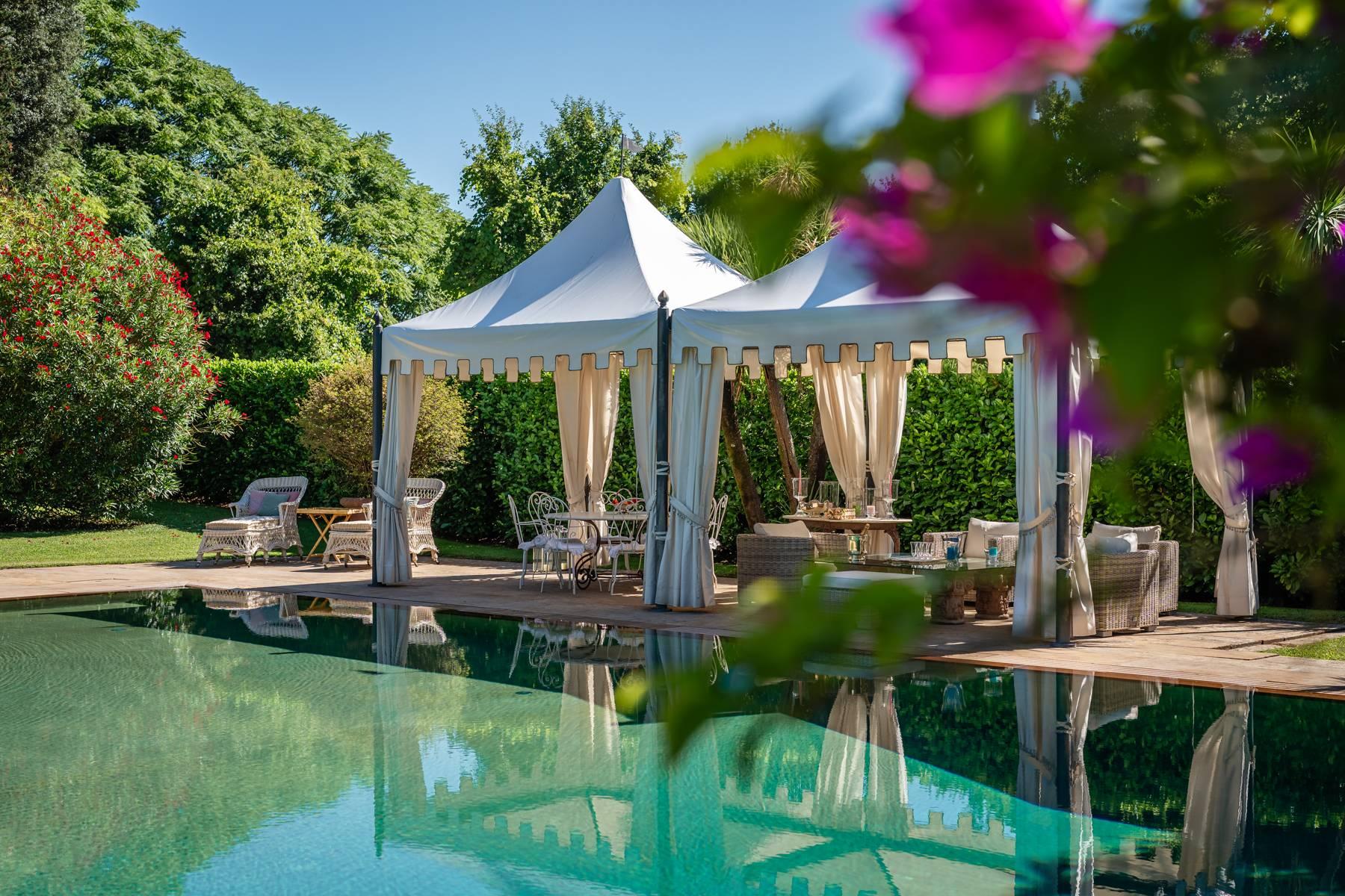 Villa storica con parco e piscina a Lucca - 1