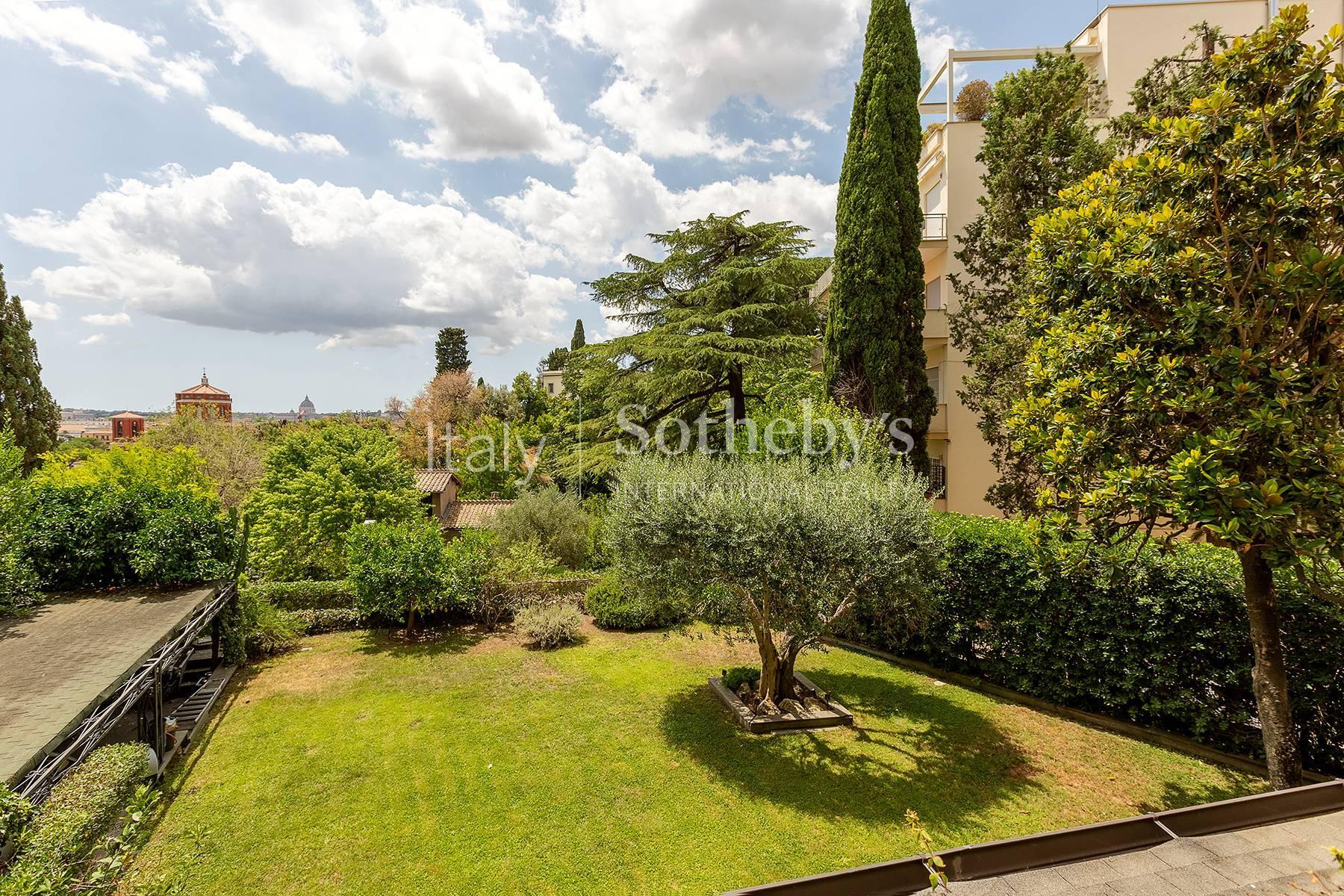 Elegante appartamento con giardino e terrazza ai Parioli, in vendita, Roma | Sotheby’s Realty Italy - 25