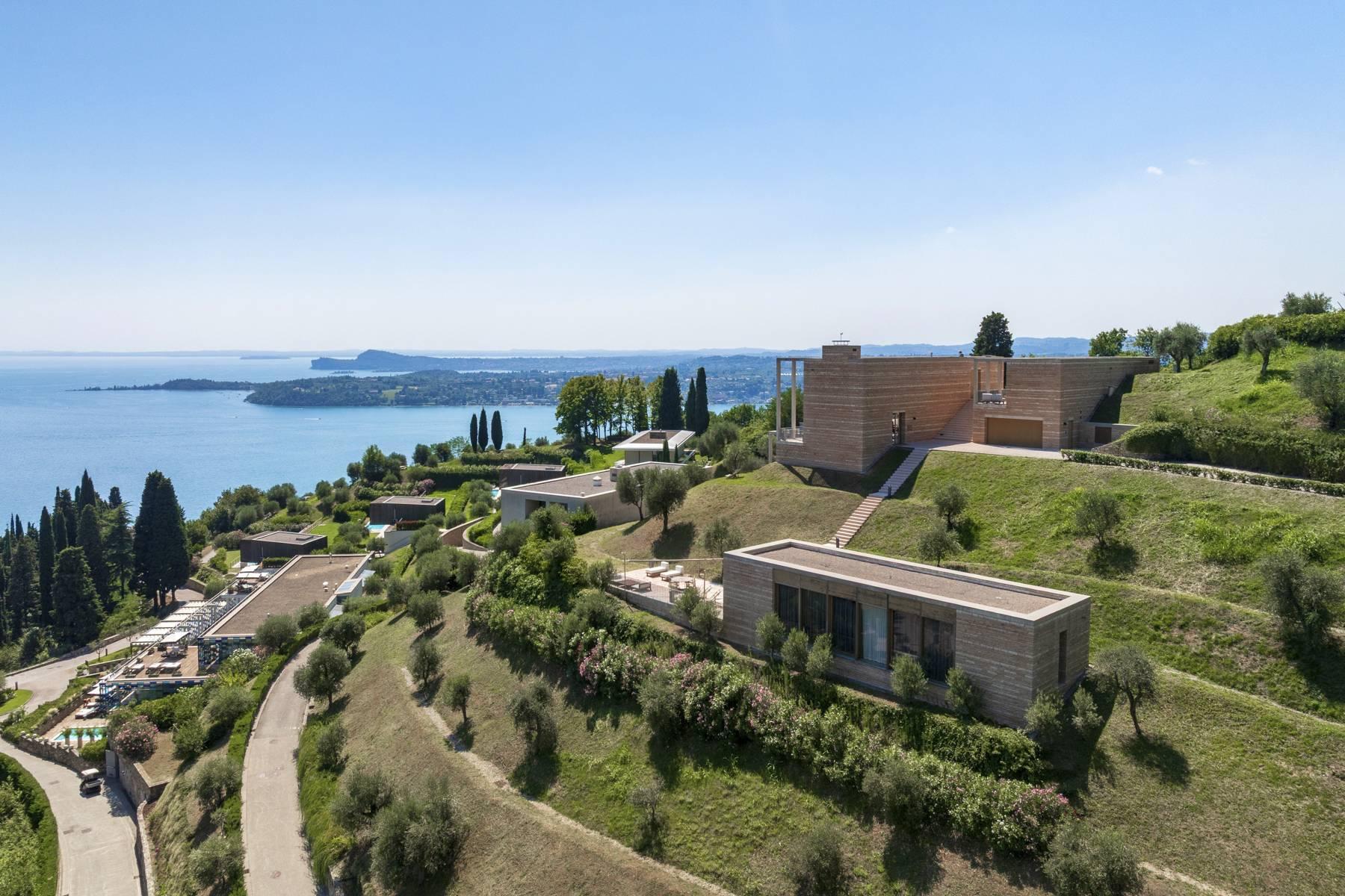 David Chipperfield–Designed Lake View Villa - 1