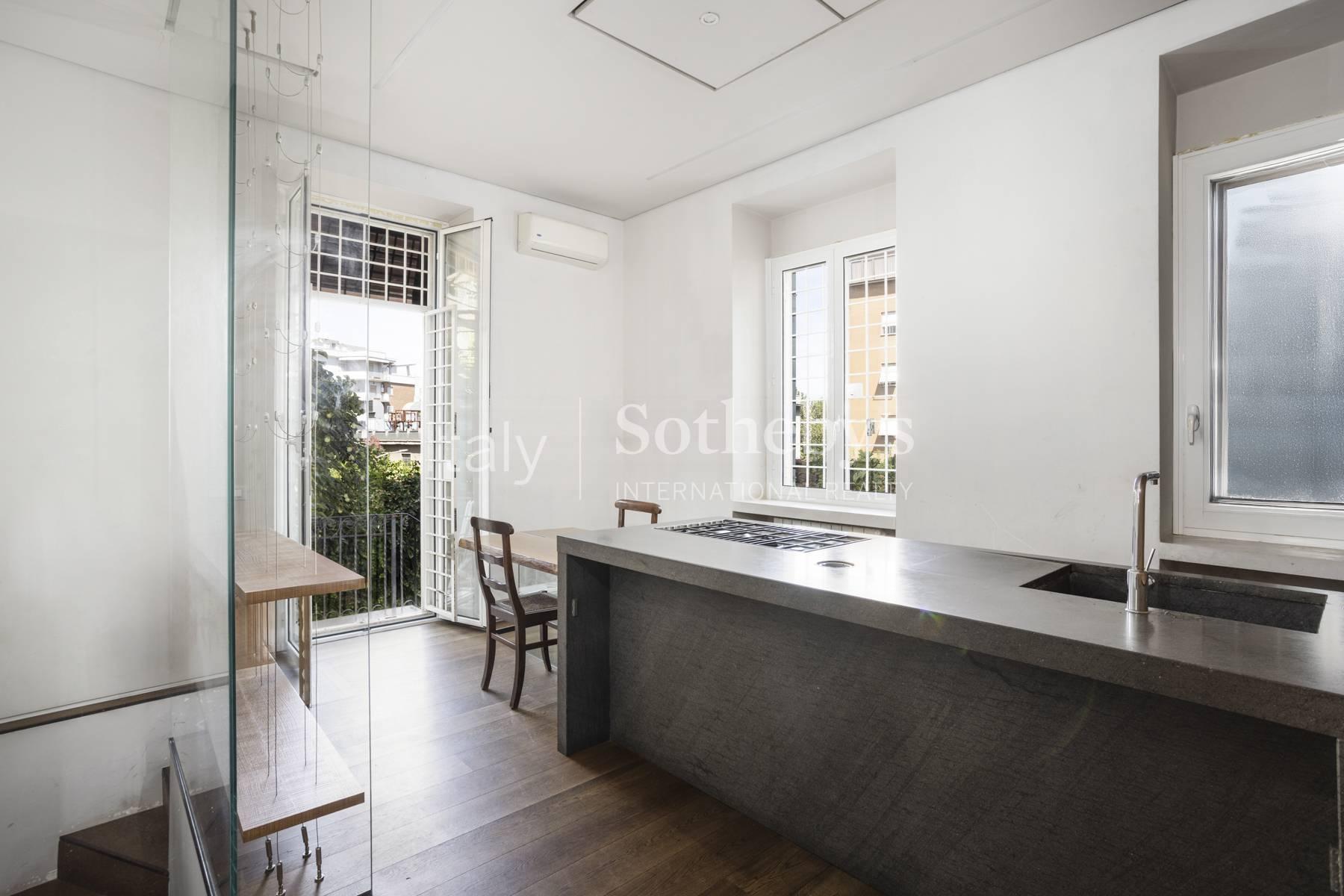 Elegante appartamento con giardino privato, in vendita, Roma | Sotheby’s Realty Italy - 4