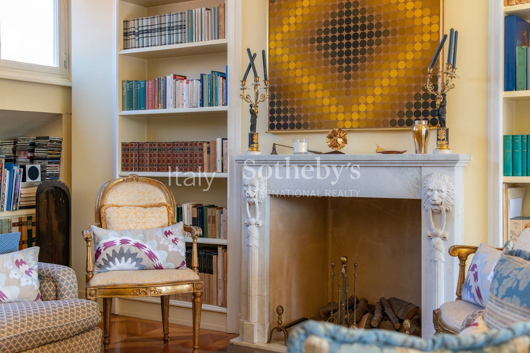 Charming penthouse with terraces in the Quadrilatero district - 4