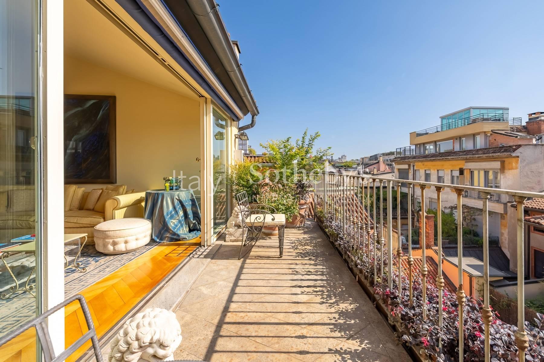 Charming penthouse with terraces in the Quadrilatero district - 8
