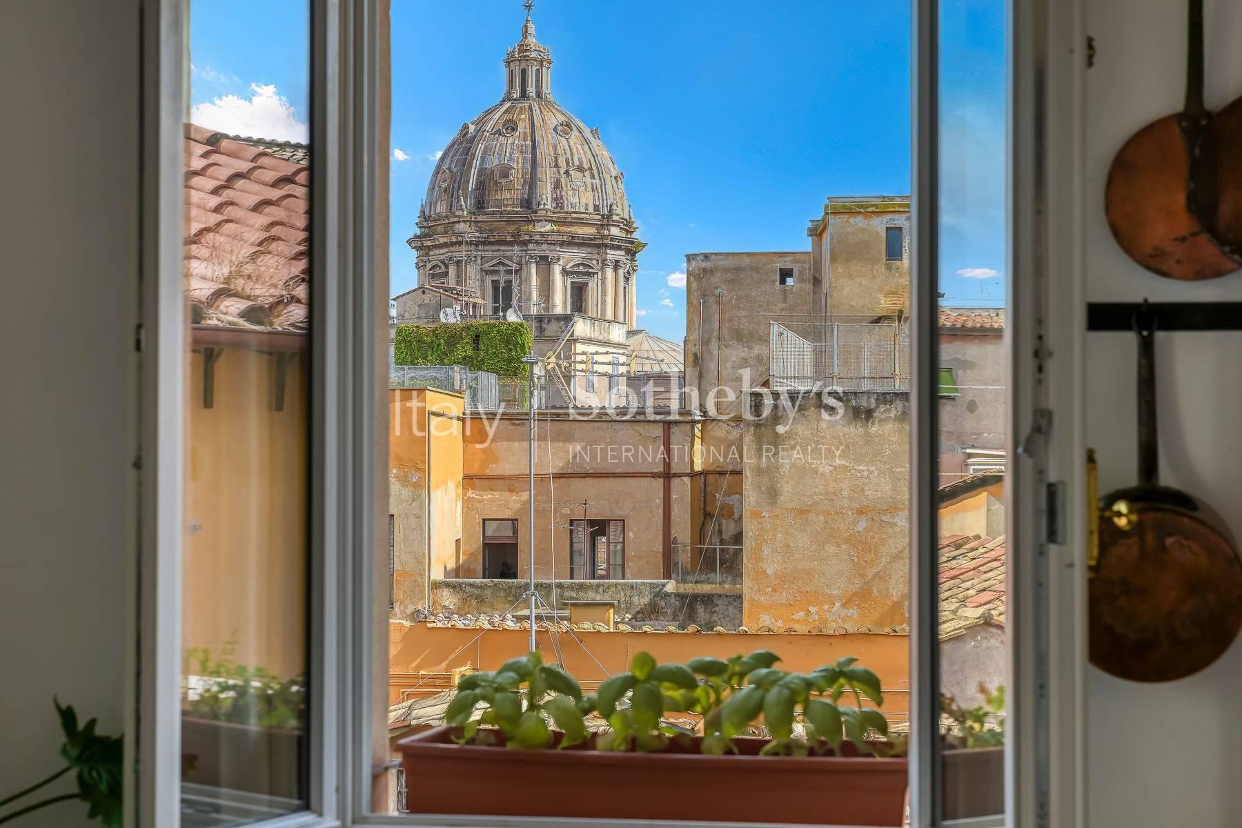 Attico ristrutturato con vista panoramica nel centro di Roma, in vendita, Roma | Sotheby’s Realty Italy - 24