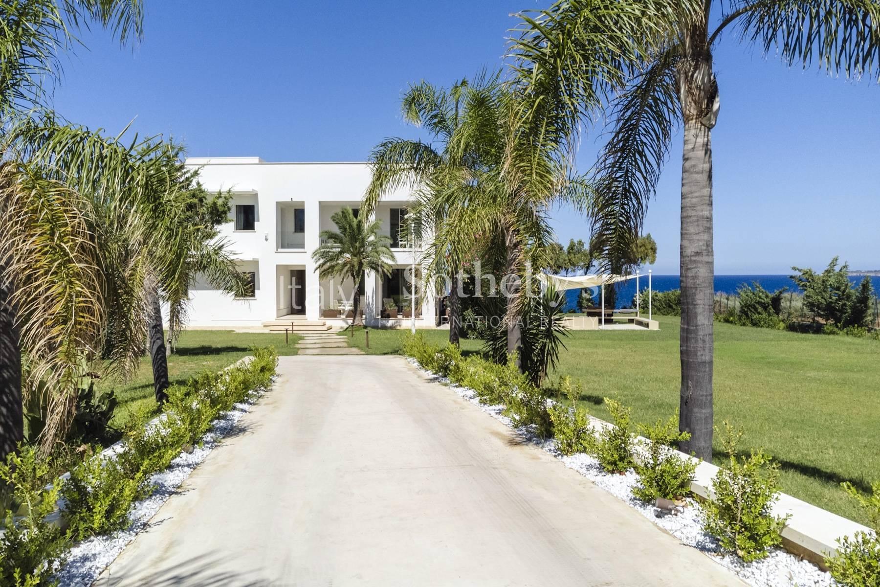 Esclusiva villa con piscina e discesa privata al mare, in vendita, Trappeto | Sotheby’s Realty Italy - 7