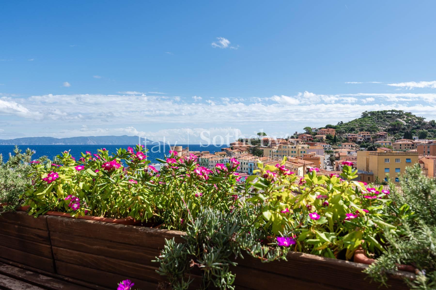 Appartamento esclusivo con vista panoramica sul porto, in vendita, Isola del Giglio | Sotheby’s Realty Italy - 2