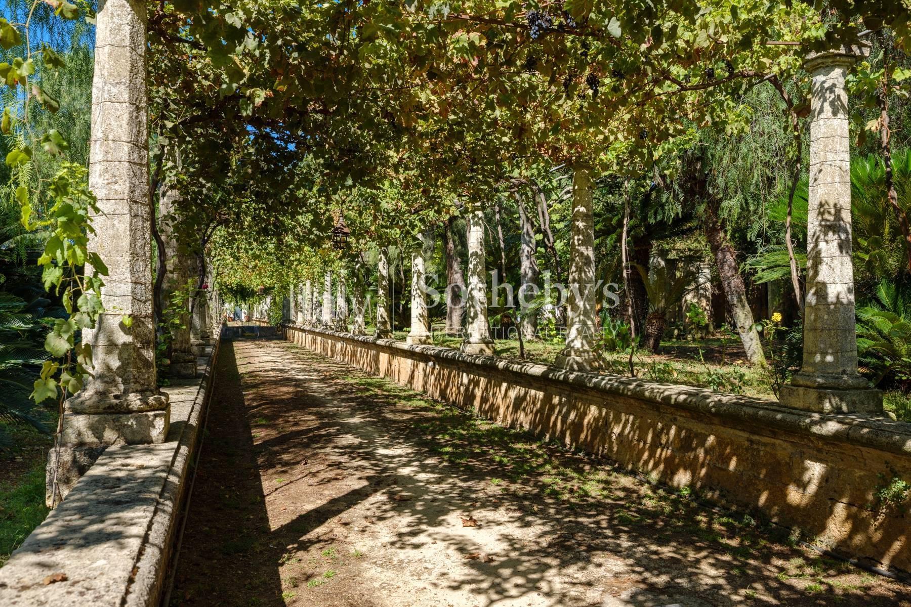 Palazzo storico con giardino nel centro di Presicce, in vendita, Presicce-Acquarica | Sotheby’s Realty Italy - 12