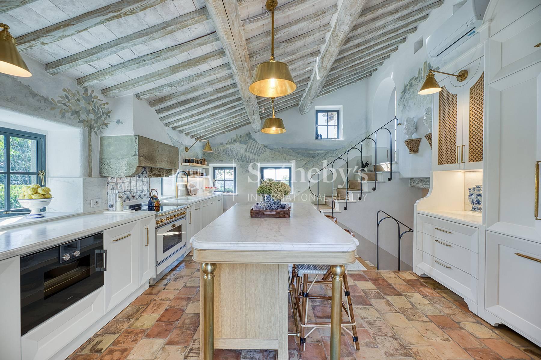 Raffinata villa ristrutturata nel cuore del Chianti, in vendita, Gaiole in Chianti | Sotheby’s Realty Italy - 9