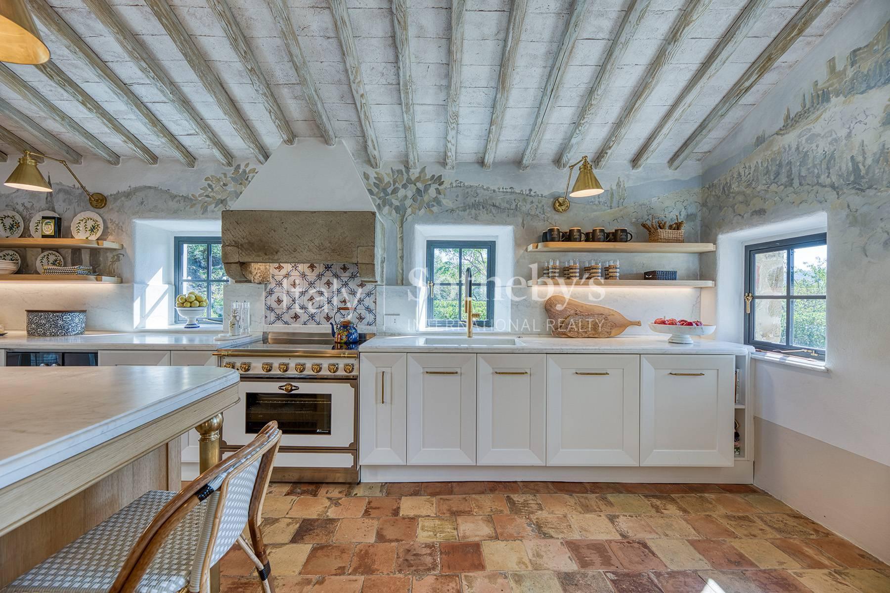 Raffinata villa ristrutturata nel cuore del Chianti, in vendita, Gaiole in Chianti | Sotheby’s Realty Italy - 11