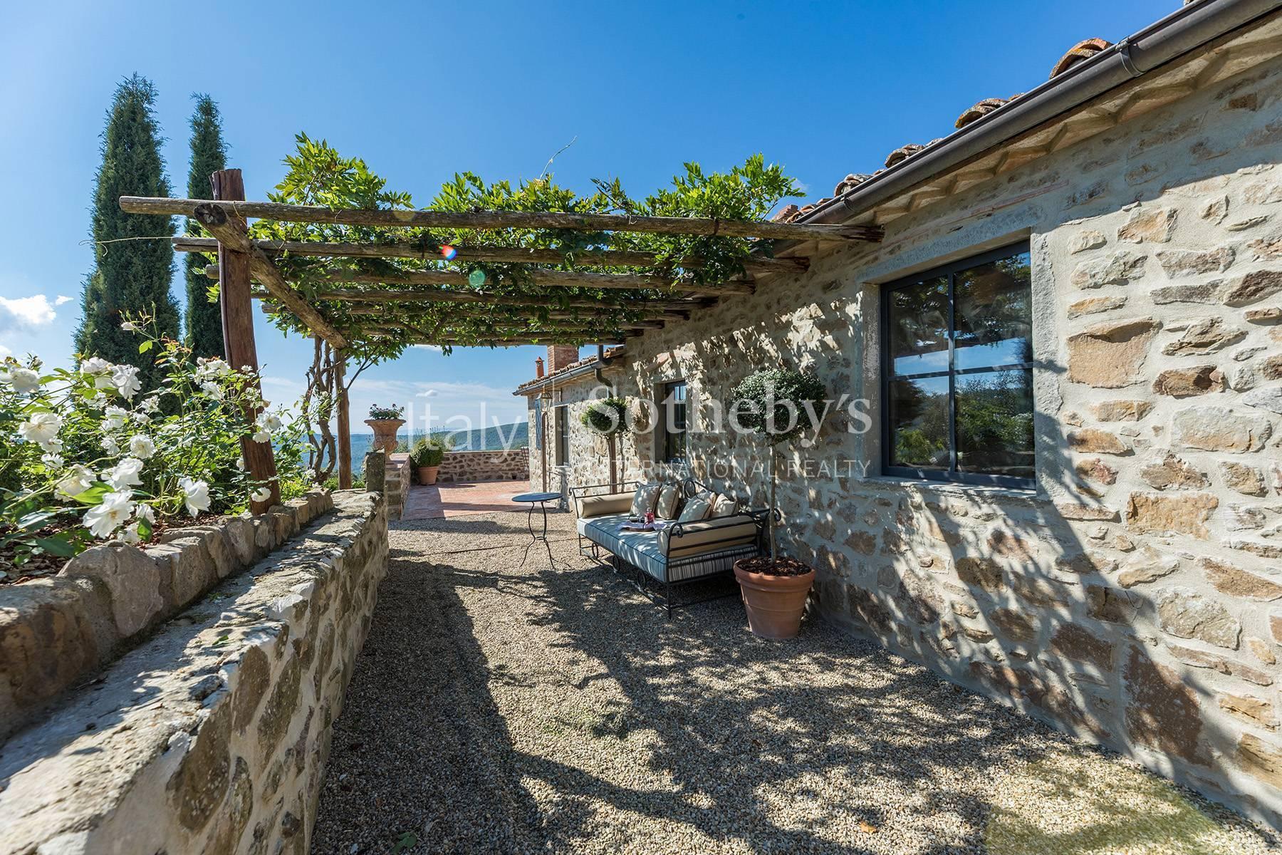 Raffinata villa ristrutturata nel cuore del Chianti, in vendita, Gaiole in Chianti | Sotheby’s Realty Italy - 40
