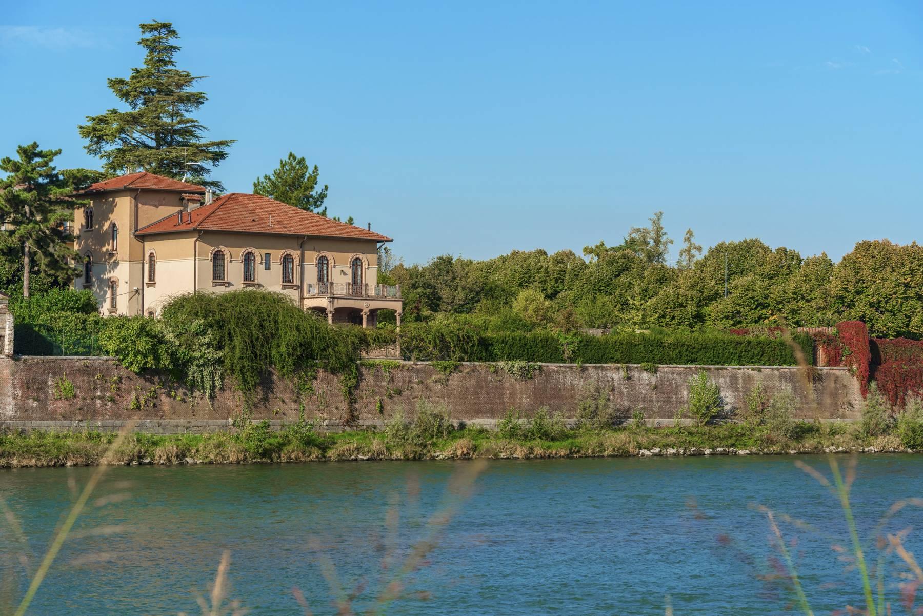 Prestigiosa villa Liberty con affaccio sul fiume Adige - 4