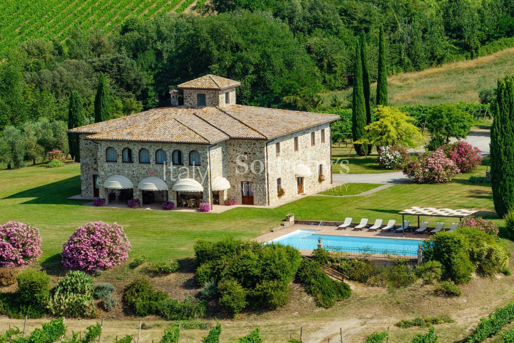 Una lussuosa tenuta con vista sulla campagna umbra, in affitto, Orvieto | Sotheby’s Realty Italy - 4