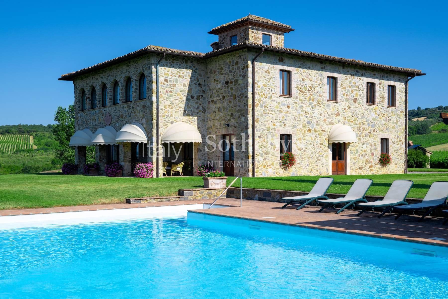 Una lussuosa tenuta con vista sulla campagna umbra, in affitto, Orvieto | Sotheby’s Realty Italy - 3