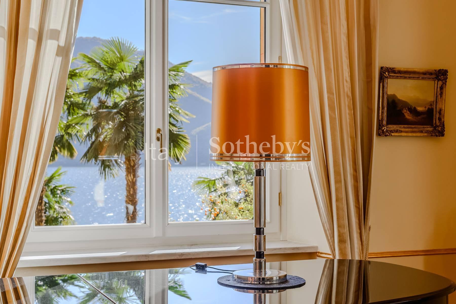 Charming historical villa with an exclusive beach - 4