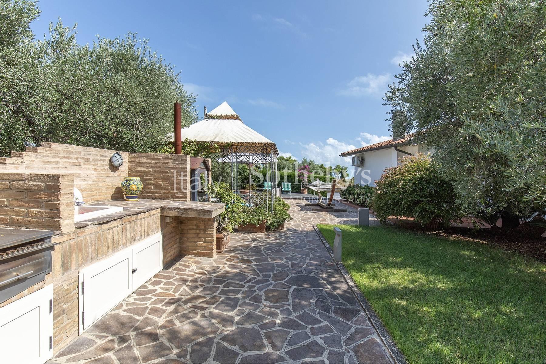 Villa con vista mare a Grottammare, in vendita, Grottammare | Sotheby’s Realty Italy - 17