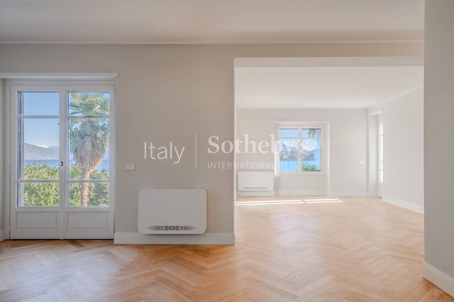 Prestigious Villa Overlooking Lake Maggiore - 4