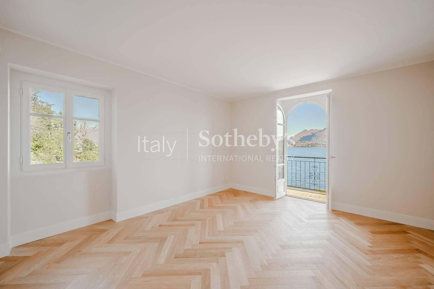 Prestigious Villa Overlooking Lake Maggiore - 7
