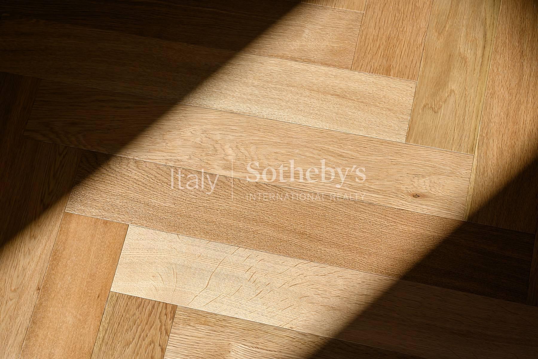 Prestigious Villa Overlooking Lake Maggiore - 3
