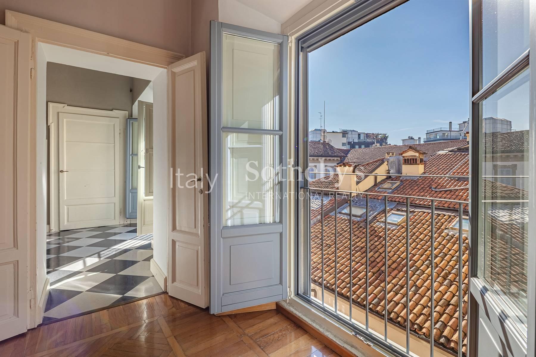 Photo inspiration: Elegant Penthouse In A Historic Building Penthouse Milan Photo Inspiration